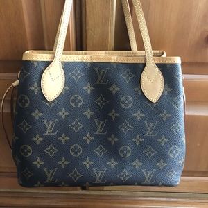 Louis Vuitton Neverfull PM
